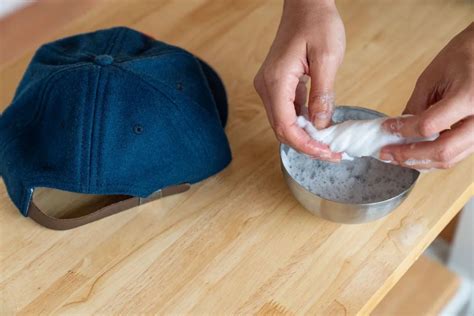 comment laver une casquette